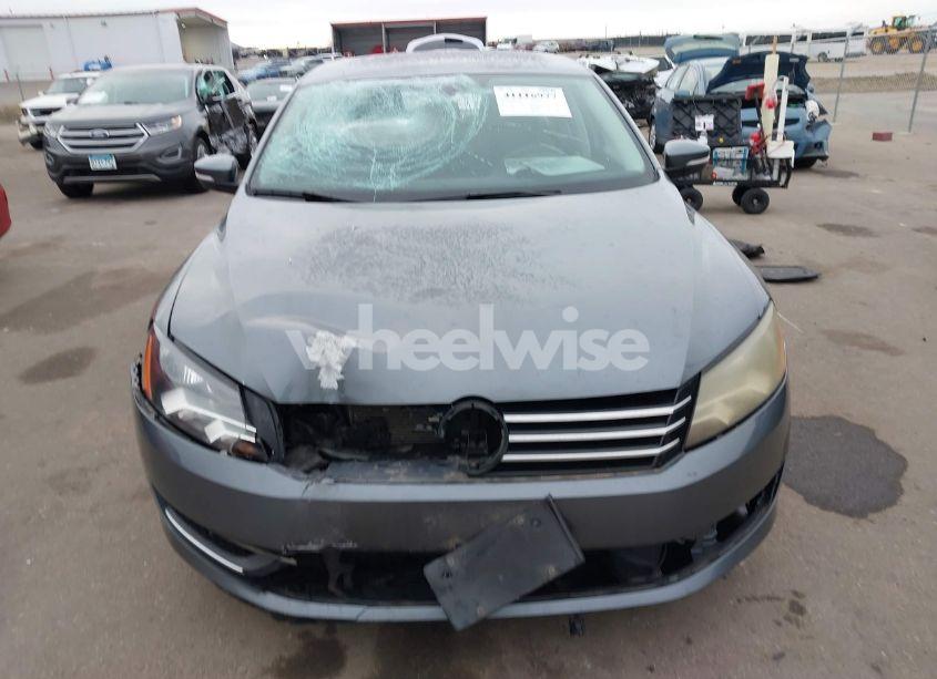 Photo 12 of 2012 Volkswagen Passat 2.5L S (VIN 1VWAH7A35CC111044)