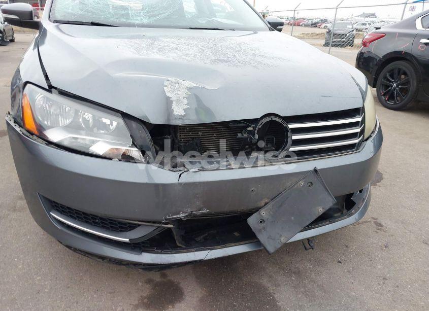 Photo 6 of 2012 Volkswagen Passat 2.5L S (VIN 1VWAH7A35CC111044)