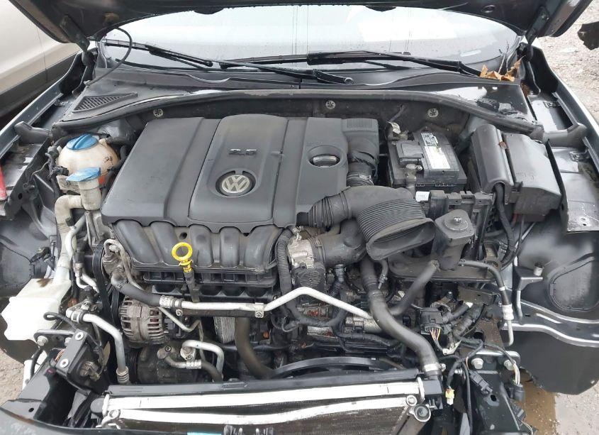 Photo 10 of 2013 Volkswagen Passat 2.5L S (VIN 1VWAH7A35DC055723)