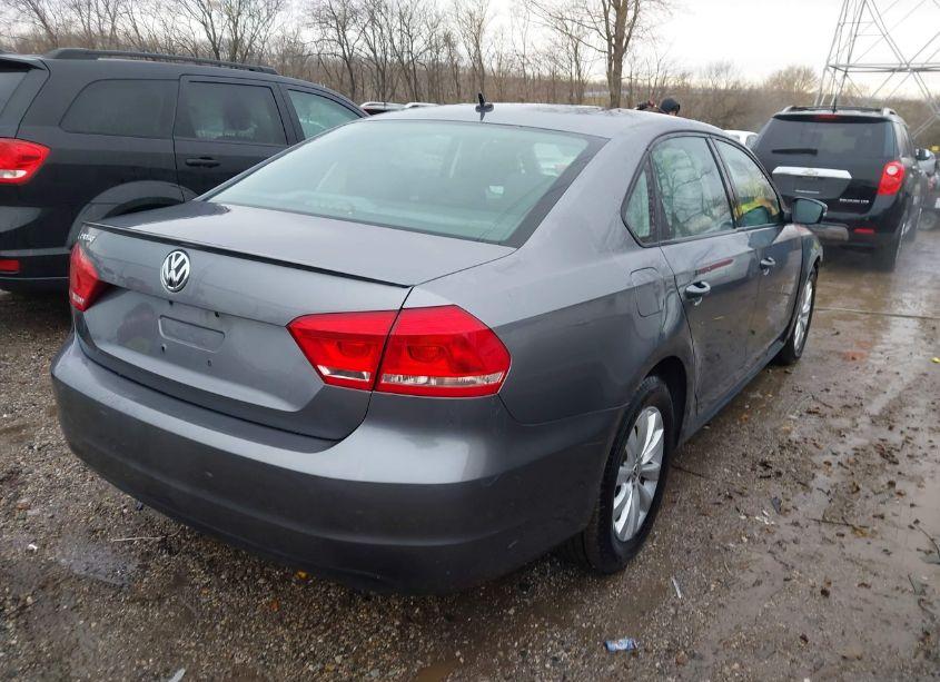 Photo 4 of 2013 Volkswagen Passat 2.5L S (VIN 1VWAH7A35DC055723)