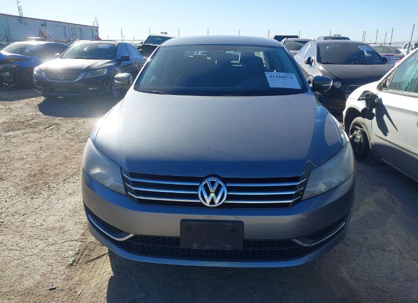 Photo 11 of 2013 Volkswagen Passat 2.5L S (VIN 1VWAH7A35DC092805)