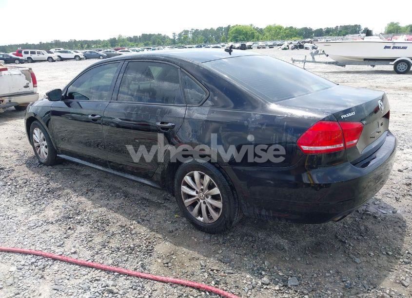 Photo 3 of 2013 Volkswagen Passat 2.5L S (VIN 1VWAH7A35DC109327)