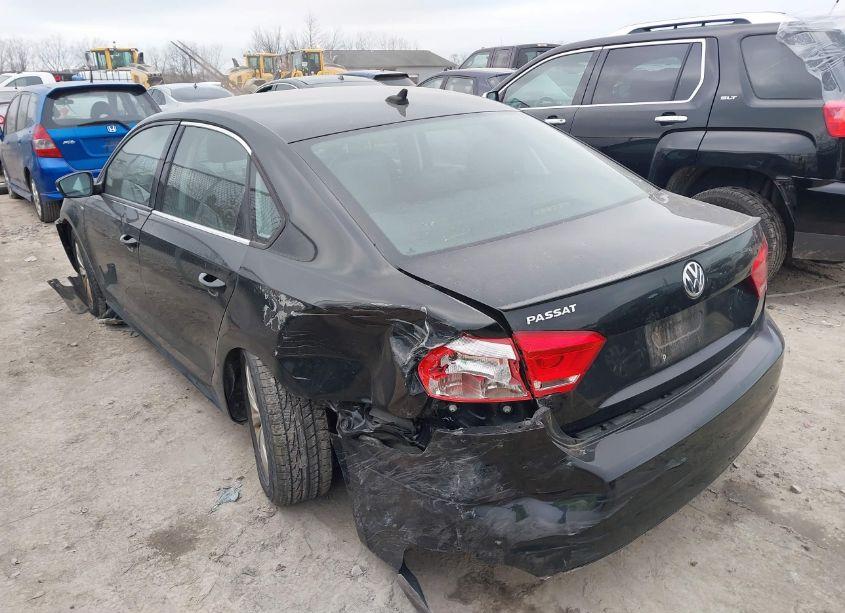 Photo 3 of 2014 Volkswagen Passat 2.5L S/2.5L WOLFSBURG EDITION (VIN 1VWAH7A35EC023193)