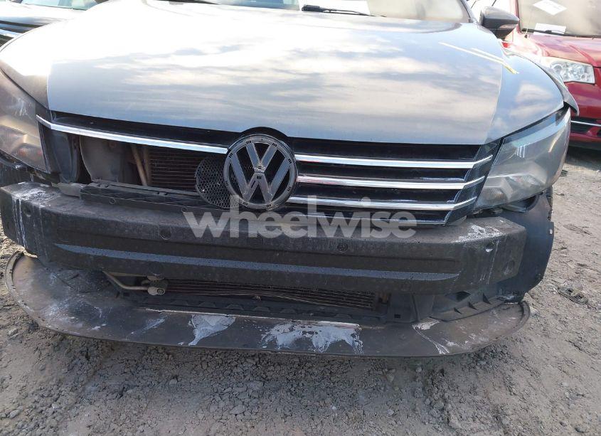 Photo 13 of 2012 Volkswagen Passat 2.5L S (VIN 1VWAH7A3XCC084214)