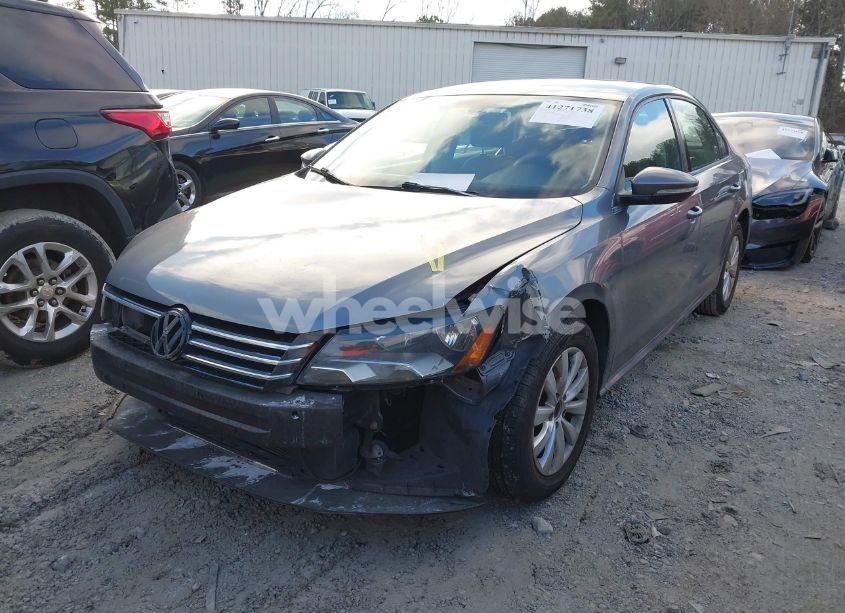 Photo 2 of 2012 Volkswagen Passat 2.5L S (VIN 1VWAH7A3XCC084214)