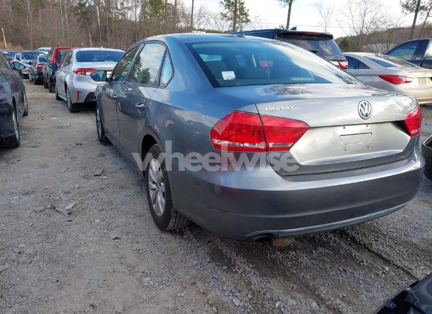 Photo 3 of 2012 Volkswagen Passat 2.5L S (VIN 1VWAH7A3XCC084214)