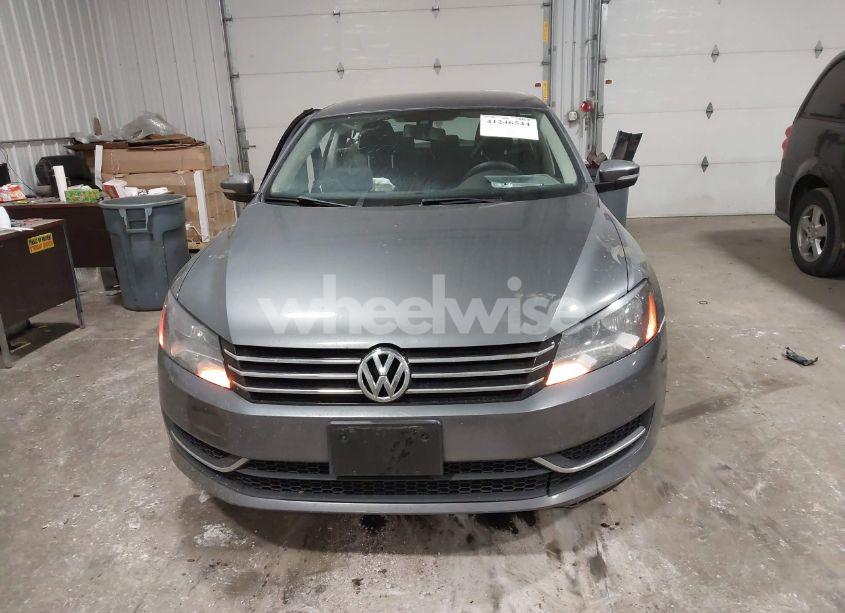 Photo 12 of 2014 Volkswagen Passat 2.5L S (VIN 1VWAH7A3XEC005188)
