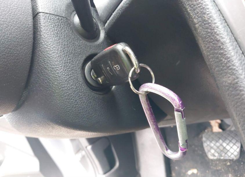 Photo 11 of 2013 Volkswagen Passat 2.5L S (VIN 1VWAP7A30DC113532)