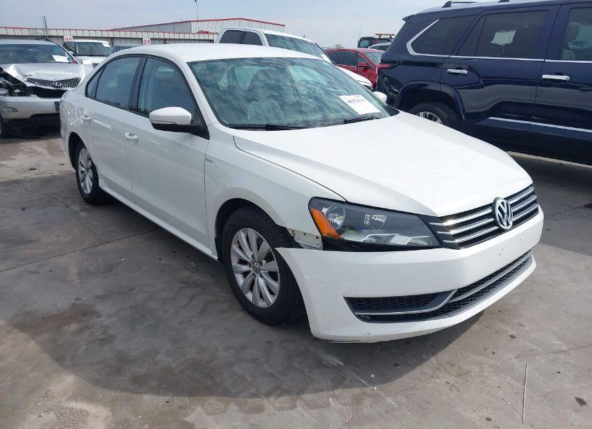 2013 Volkswagen Passat 2.5L WOLFSBURG EDITION (VIN 1VWAP7A30DC133621) main photo