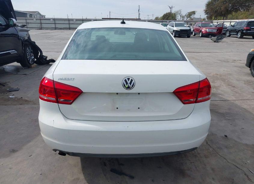 Photo 16 of 2013 Volkswagen Passat 2.5L WOLFSBURG EDITION (VIN 1VWAP7A30DC133621)