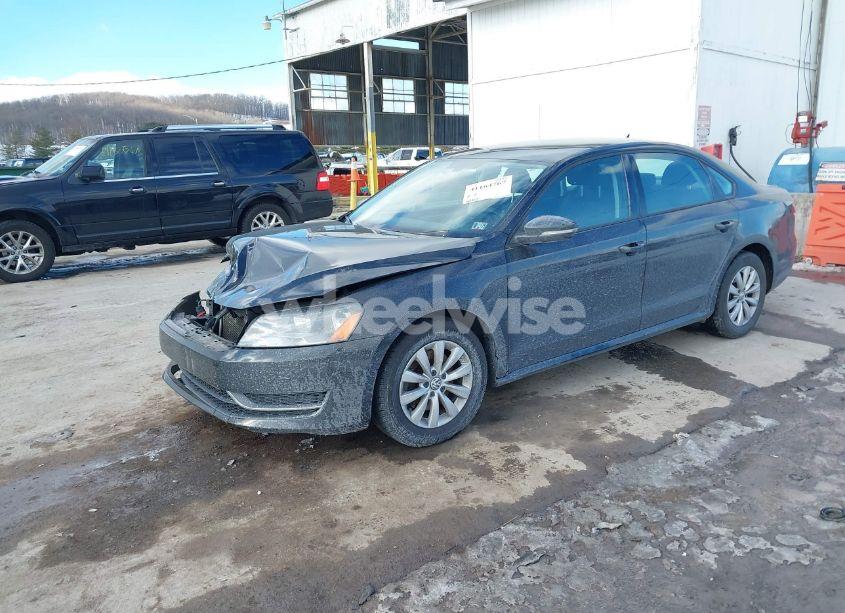 Photo 2 of 2012 Volkswagen Passat 2.5L S (VIN 1VWAP7A31CC037124)