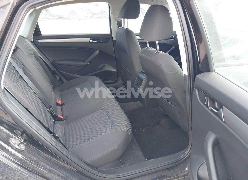 Photo 8 of 2012 Volkswagen Passat 2.5L S (VIN 1VWAP7A31CC037124)
