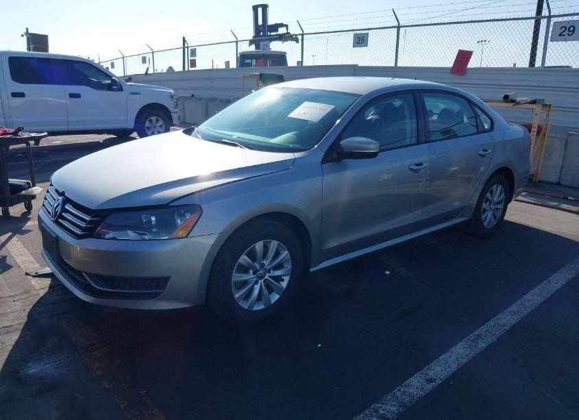 Photo 2 of 2012 Volkswagen Passat 2.5L S (VIN 1VWAP7A31CC079793)
