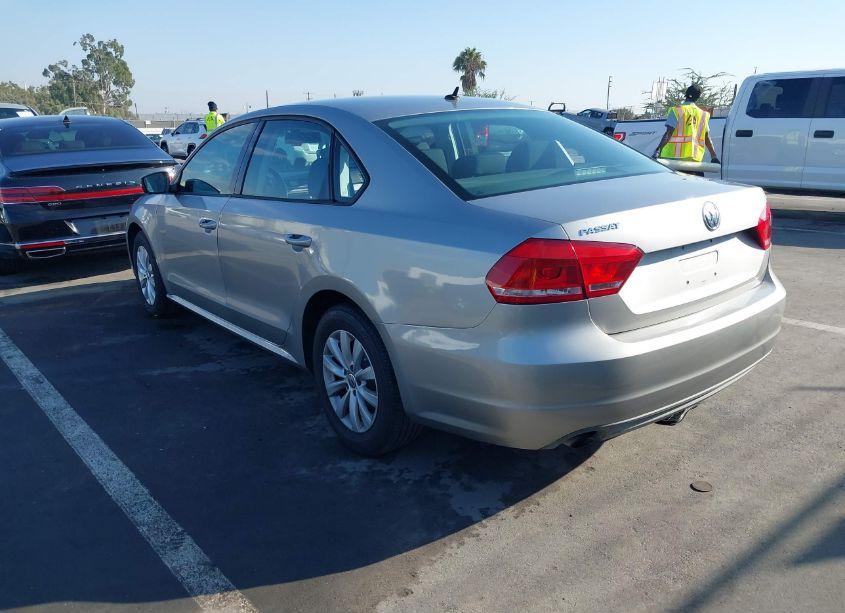 Photo 3 of 2012 Volkswagen Passat 2.5L S (VIN 1VWAP7A31CC079793)