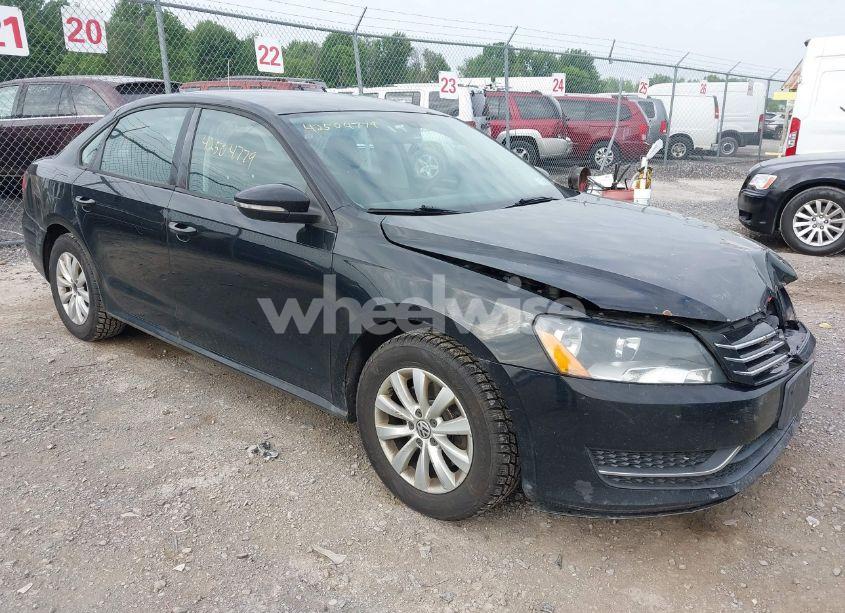 2012 Volkswagen Passat 2.5L S (VIN 1VWAP7A31CC086856) main photo