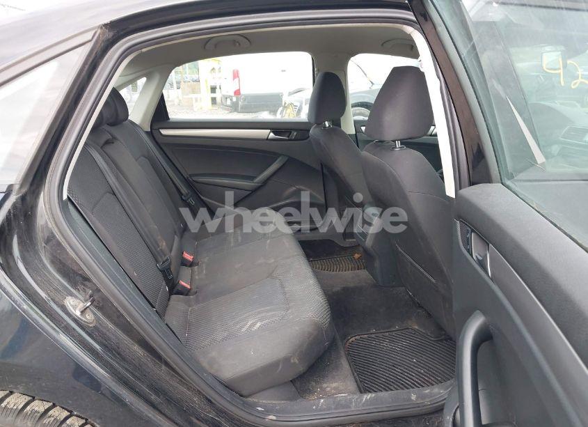 Photo 8 of 2012 Volkswagen Passat 2.5L S (VIN 1VWAP7A31CC086856)