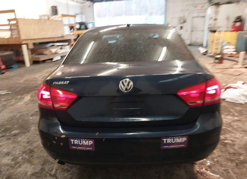 Photo 16 of 2013 Volkswagen Passat 2.5L S (VIN 1VWAP7A31DC028277)
