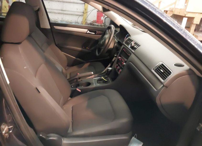 Photo 5 of 2013 Volkswagen Passat 2.5L S (VIN 1VWAP7A31DC028277)