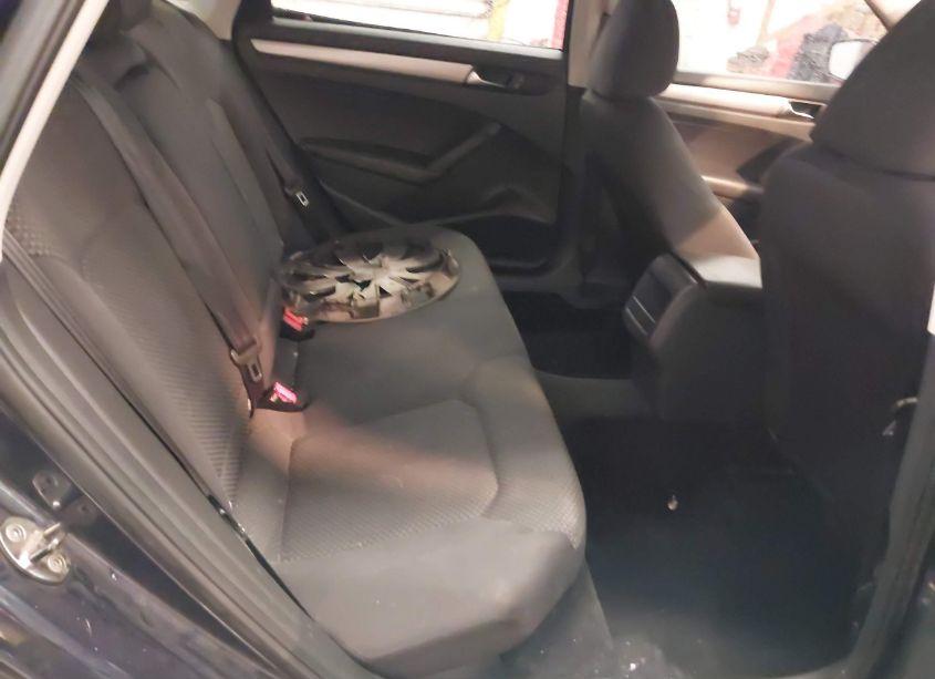 Photo 8 of 2013 Volkswagen Passat 2.5L S (VIN 1VWAP7A31DC028277)