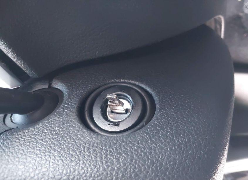 Photo 11 of 2013 Volkswagen Passat 2.5L S (VIN 1VWAP7A32DC053088)