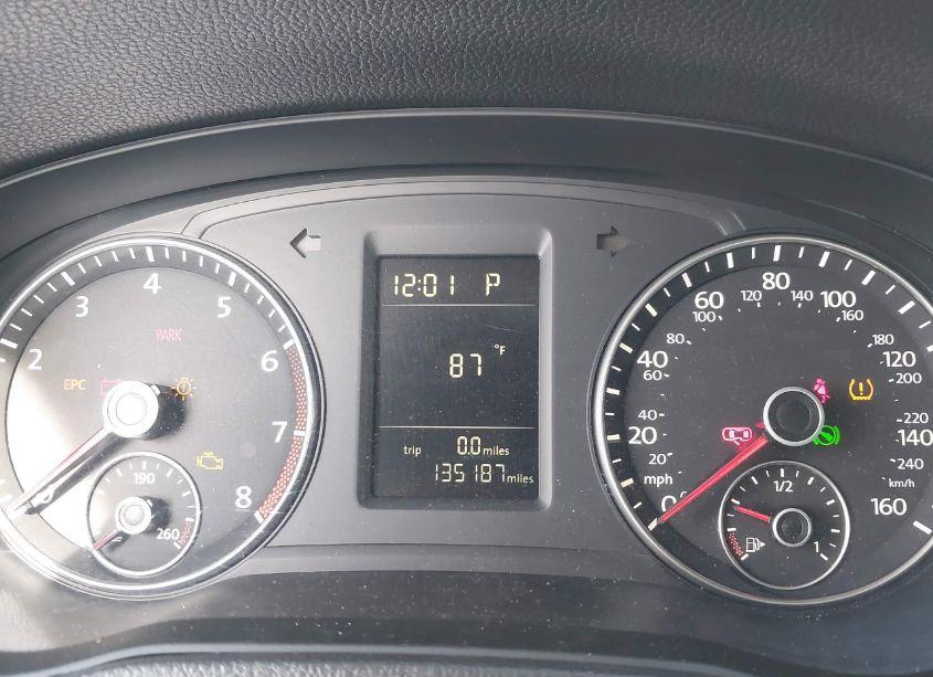 Photo 7 of 2013 Volkswagen Passat 2.5L S (VIN 1VWAP7A32DC053088)