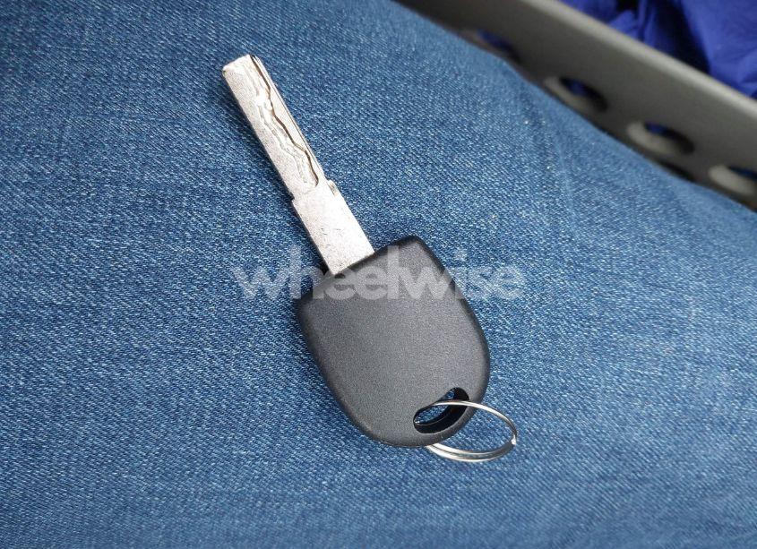 Photo 11 of 2013 Volkswagen Passat 2.5L S (VIN 1VWAP7A33DC121950)