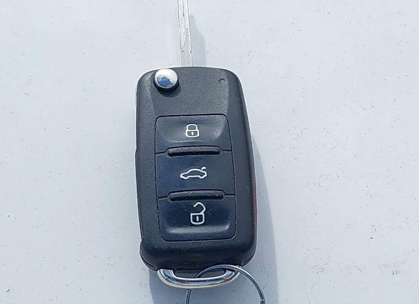 Photo 11 of 2013 Volkswagen Passat 2.5L WOLFSBURG EDITION (VIN 1VWAP7A33DC143009)