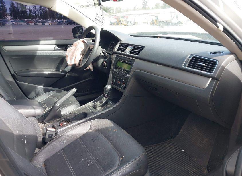 Photo 5 of 2013 Volkswagen Passat 2.5L WOLFSBURG EDITION (VIN 1VWAP7A33DC143009)