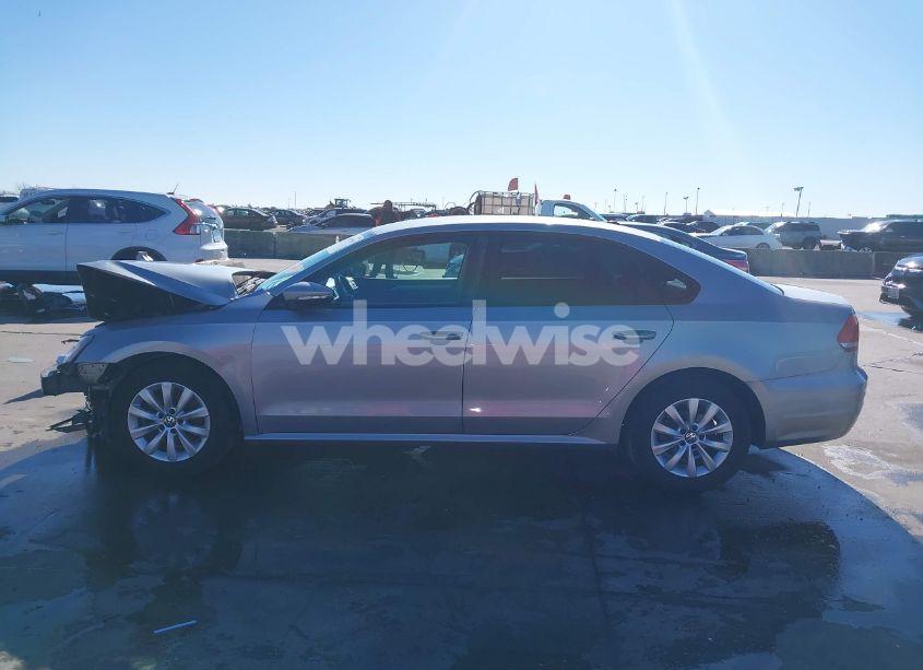 Photo 15 of 2012 Volkswagen Passat 2.5L S (VIN 1VWAP7A34CC014601)