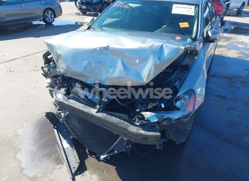 Photo 6 of 2012 Volkswagen Passat 2.5L S (VIN 1VWAP7A34CC014601)