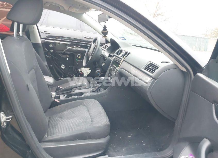 Photo 5 of 2013 Volkswagen Passat 2.5L S (VIN 1VWAP7A34DC065453)