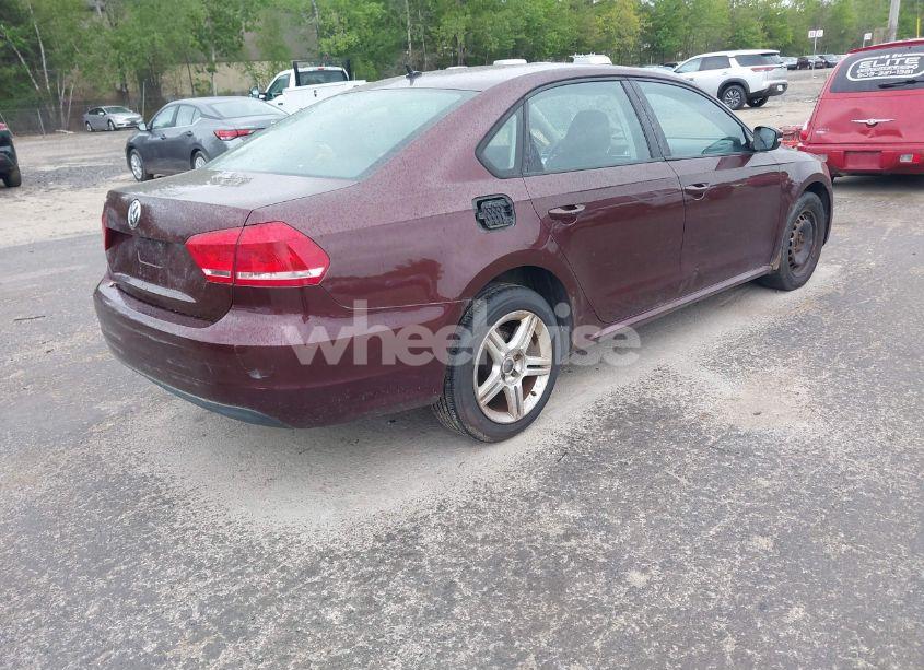 Photo 4 of 2013 Volkswagen Passat 2.5L S (VIN 1VWAP7A34DC065484)