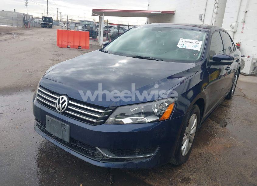 Photo 2 of 2014 Volkswagen Passat 2.5L WOLFSBURG EDITION (VIN 1VWAP7A34EC009871)