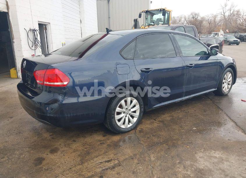 Photo 4 of 2014 Volkswagen Passat 2.5L WOLFSBURG EDITION (VIN 1VWAP7A34EC009871)