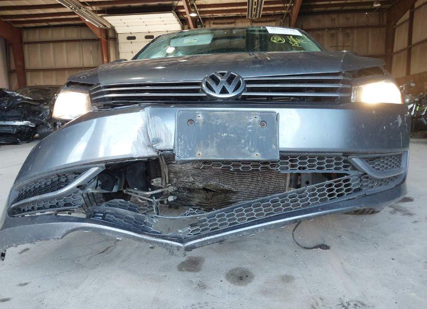 Photo 17 of 2014 Volkswagen Passat 2.5L WOLFSBURG EDITION (VIN 1VWAP7A34EC017808)