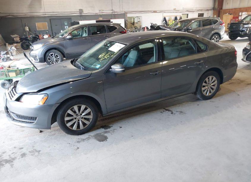Photo 2 of 2014 Volkswagen Passat 2.5L WOLFSBURG EDITION (VIN 1VWAP7A34EC017808)