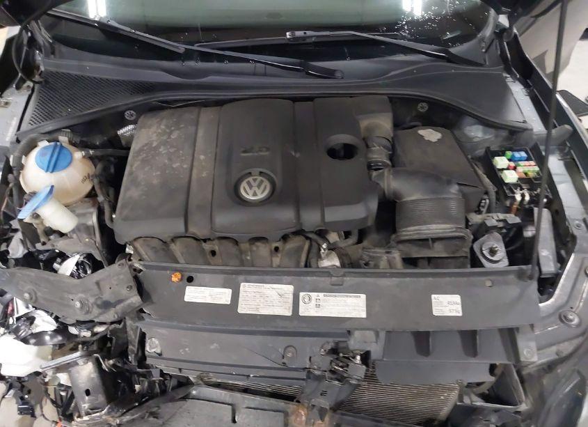Photo 10 of 2012 Volkswagen Passat 2.5L S (VIN 1VWAP7A35CC058705)