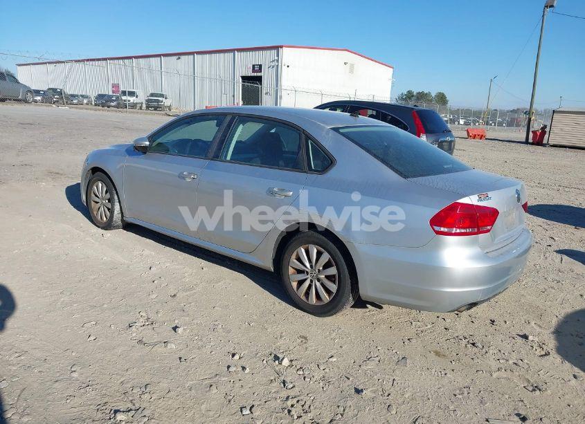 Photo 3 of 2012 Volkswagen Passat 2.5L S (VIN 1VWAP7A35CC063824)
