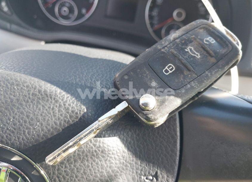 Photo 11 of 2013 Volkswagen Passat 2.5L WOLFSBURG EDITION (VIN 1VWAP7A35DC136532)