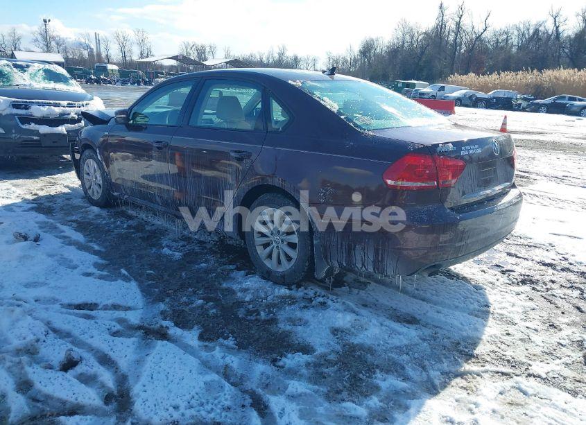 Photo 3 of 2013 Volkswagen Passat 2.5L WOLFSBURG EDITION (VIN 1VWAP7A35DC136532)