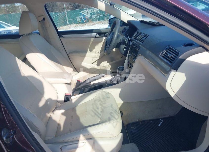 Photo 5 of 2013 Volkswagen Passat 2.5L WOLFSBURG EDITION (VIN 1VWAP7A35DC136532)