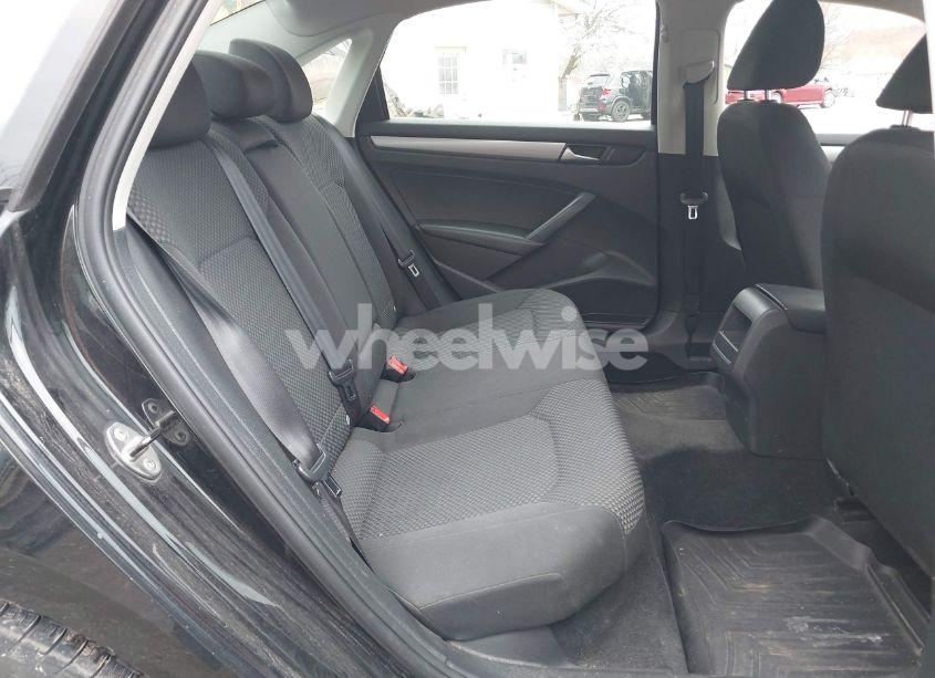 Photo 8 of 2014 Volkswagen Passat 2.5L S (VIN 1VWAP7A35EC011791)