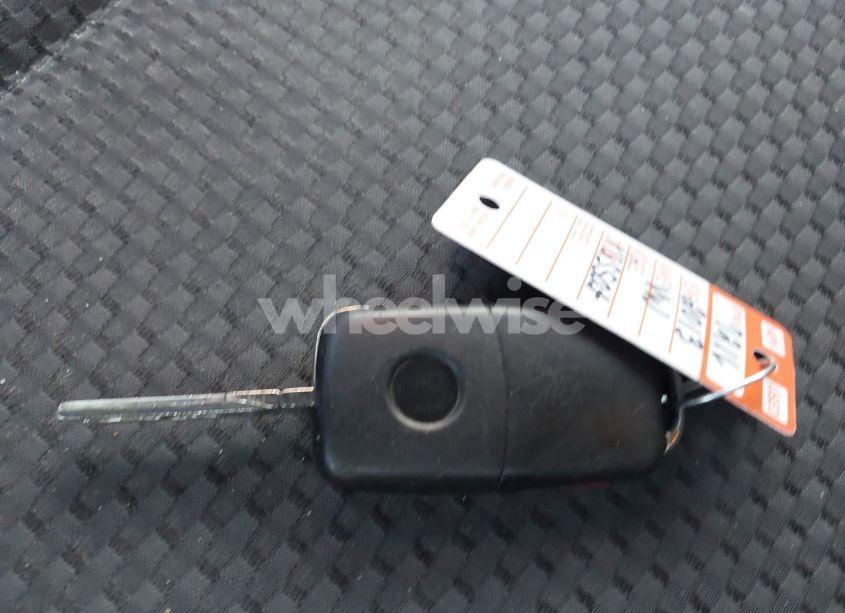 Photo 11 of 2013 Volkswagen Passat 2.5L S (VIN 1VWAP7A36DC114152)