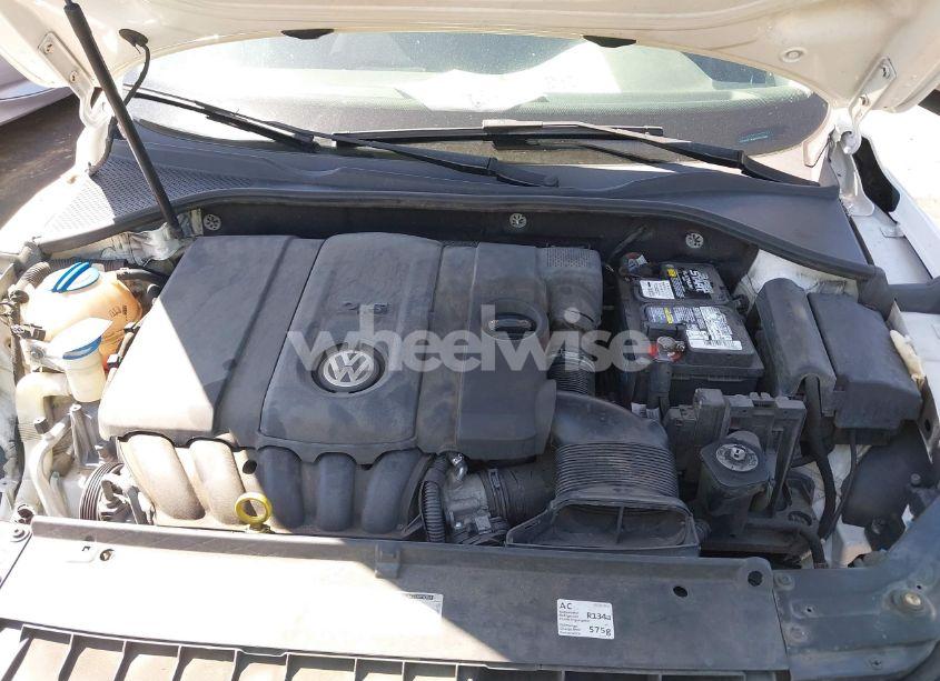 Photo 10 of 2014 Volkswagen Passat 2.5L S (VIN 1VWAP7A36EC012383)