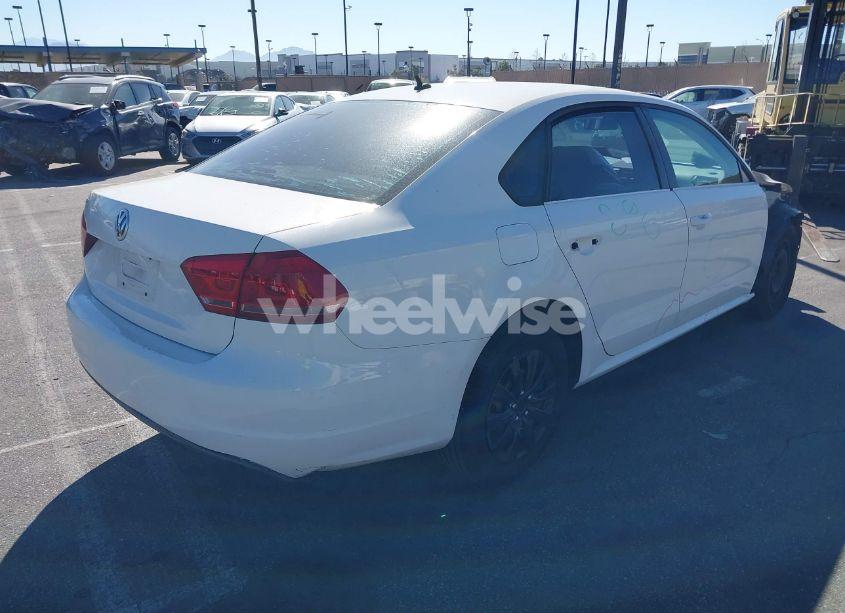 Photo 4 of 2014 Volkswagen Passat 2.5L S (VIN 1VWAP7A36EC012383)