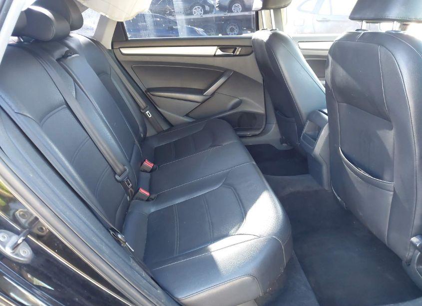 Photo 8 of 2014 Volkswagen Passat 2.5L WOLFSBURG EDITION (VIN 1VWAP7A36EC022671)