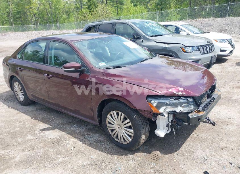 2014 Volkswagen Passat 2.5L S (VIN 1VWAP7A36EC029426) main photo