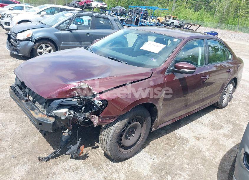 Photo 2 of 2014 Volkswagen Passat 2.5L S (VIN 1VWAP7A36EC029426)