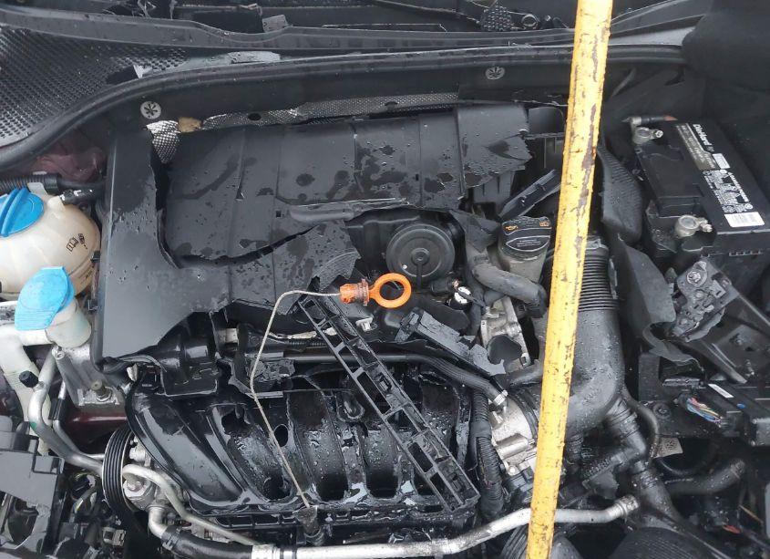 Photo 10 of 2012 Volkswagen Passat 2.5L S (VIN 1VWAP7A37CC065591)