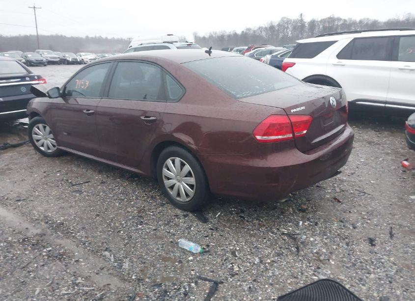 Photo 3 of 2012 Volkswagen Passat 2.5L S (VIN 1VWAP7A37CC065591)